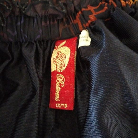 APPLE Bottoms off shoulder peplum bottom blouse Y2k 1X - Picture 11 of 11